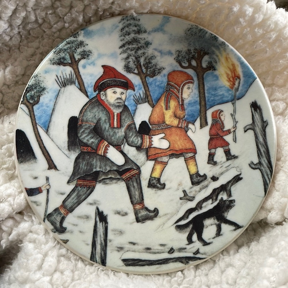Andreas Alariesto Mini Wall Plate #14 To A New Future 1982 Arabia Finland